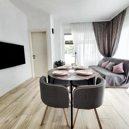 Rosemarie Apartment