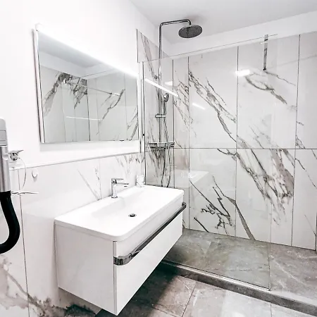 Rosemarie Apartment *