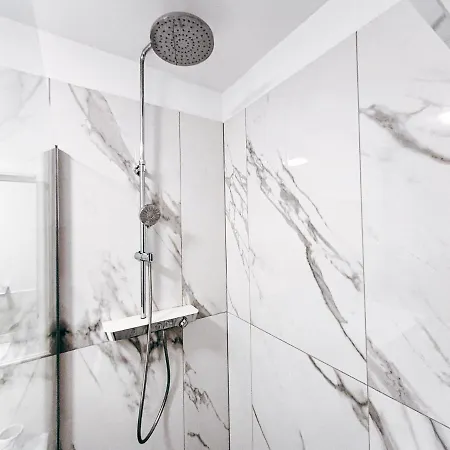 Rosemarie Apartment *